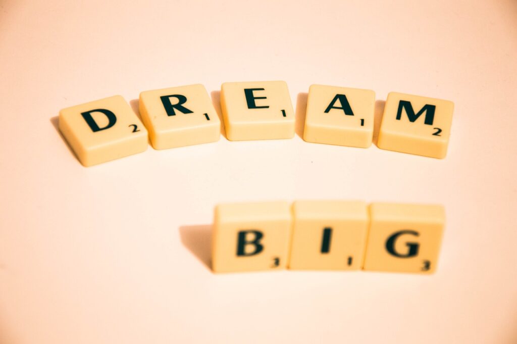 scrabble, dream big, note-931988.jpg